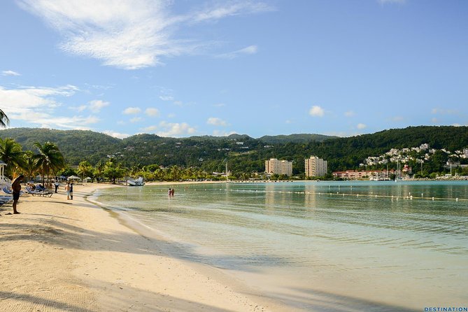 Montego Bay Sightseeing and Shopping Tour - A useful first look at Montego Bay