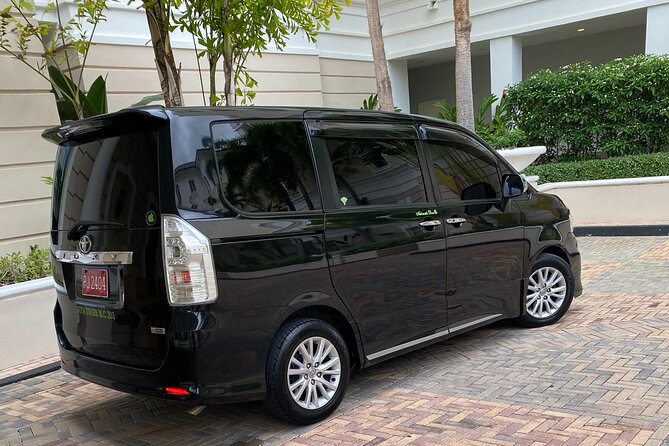 Montego Bay to Ocho Rios Hotels Private Transfer - From Sangster Airport to your Ocho Rios hotel