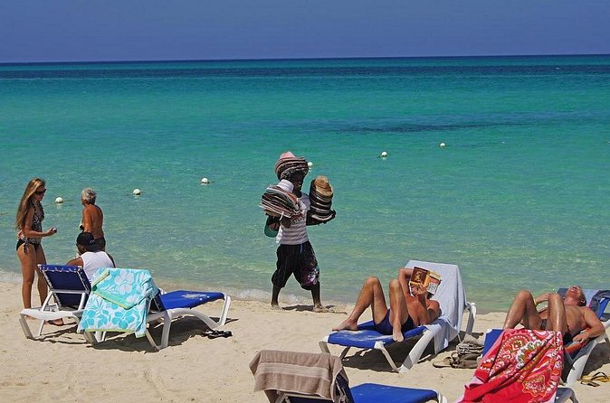 Negril 7 Mile Beach & Rick's Café Combo Tour from Montego Bay - Who will get the most from this Negril outing