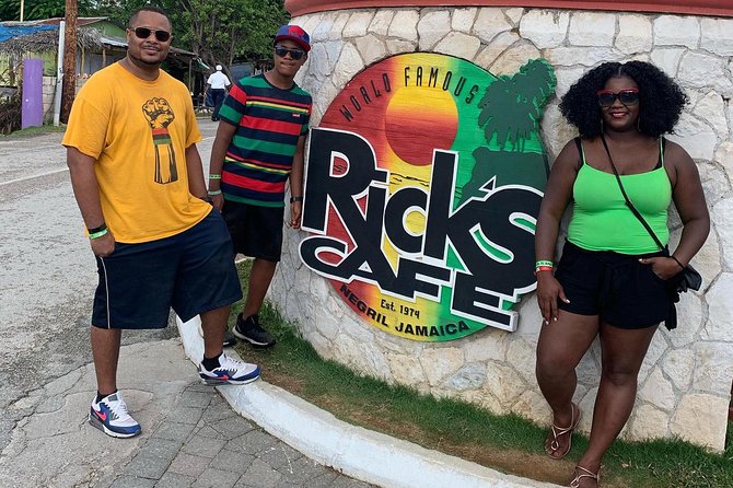 Negril 7 Mile Beach & Ricks Cafe Sunset Tour (Private ) - Why the Private Format Matters