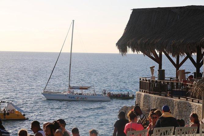 Negril 7 Mile Beach & Ricks Cafe Sunset Tour (Private ) - A Driver Can Shape the Day