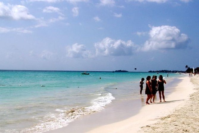 Negril Beach Beach Ricks Cafe and Sunset Tour - Why this Montego Bay to Negril day works