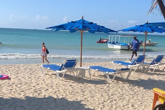 Negril Beach, Ricks Cafe and Margaritaville from Montego Bay - Two hours on Negril’s Seven Mile Beach