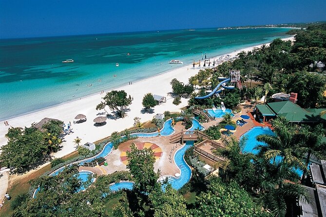 Negril Hotels Private Airport Transfer - A private ride with room for local advice