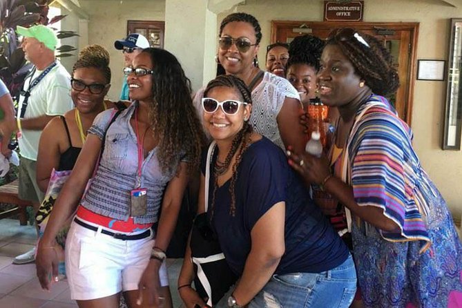 Negril Hotels Private Round Trip Transfers from MBJ - The Montego Bay to Negril drive