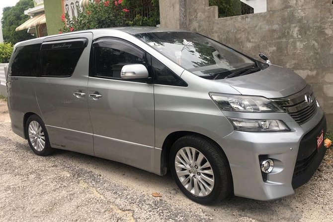 Negril Private Airport Transfers from Montego Bay Airport - What the private ride changes