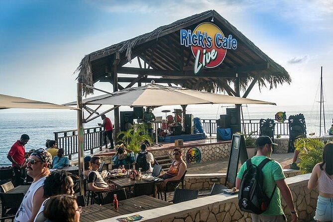 Negril's Private Day Trip with Margaritaville and Rick's Cafe - What the private format is really worth