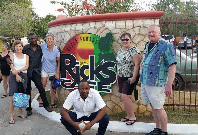 Negril Seven Miles Beach Day and Rick's Cafe Sunset Private Tour - A Montego Bay Day Trip Built Around Negril’s Best Pairing