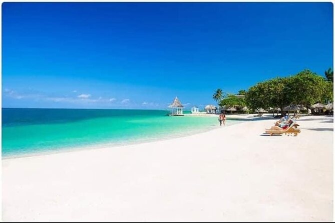 Negril Seven Miles Beach, Snorkeling, Boat Ride, Ricks Cafe Combo - Rick’s Cafe, cliff jumping, and the sunset