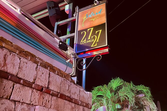 Night-life Party Club 2727 pick up and drop off in Montego Bay - Meeting Alondo and the Simms Fun Tours team