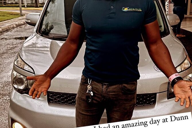 Night Life Tour in Montego Bay with complimentary section - A private driver who stays involved