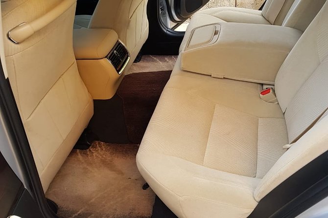 Ocho Rios Airport Transfer - One-way or round-trip service for different types of trips