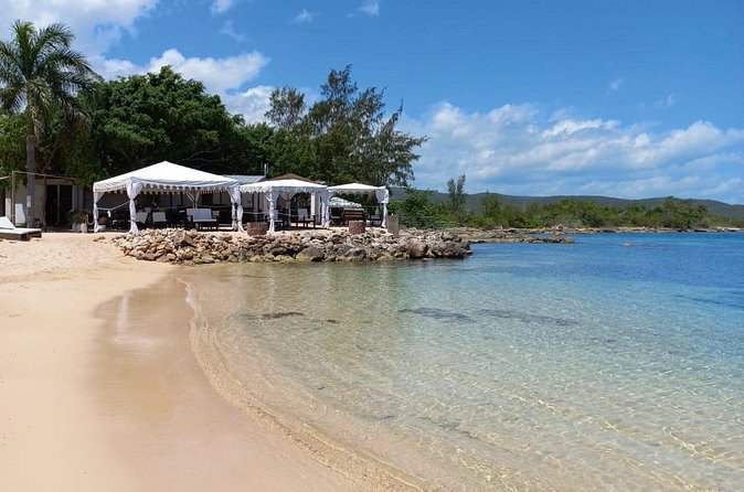 Ocho Rios: Bamboo Beach Club VIP Access with Lunch and Cocktails - Who will enjoy this most?