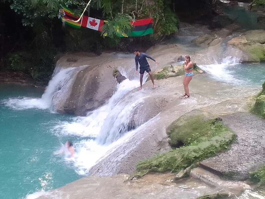 Ocho Rios : Blue Hole and Sightseeing Tour - Why the sightseeing portion earns its hour