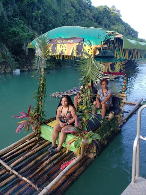 Ocho Rios Jamaica: River Bamboo Rafting Activity - Booking Advice for Couples and Groups
