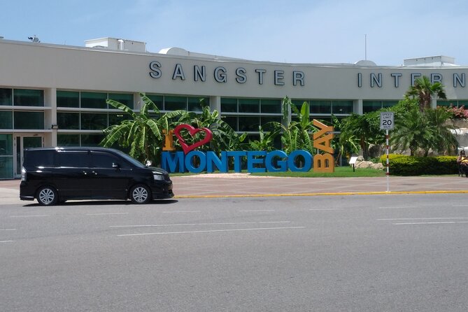 Ocho Rios Private Airport Transfer - Who should book this transfer?