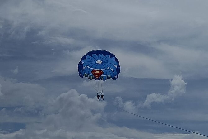 Parasailing, Blue Hole Mineral Spring, Seven Mile Beach - Key points to know before you book