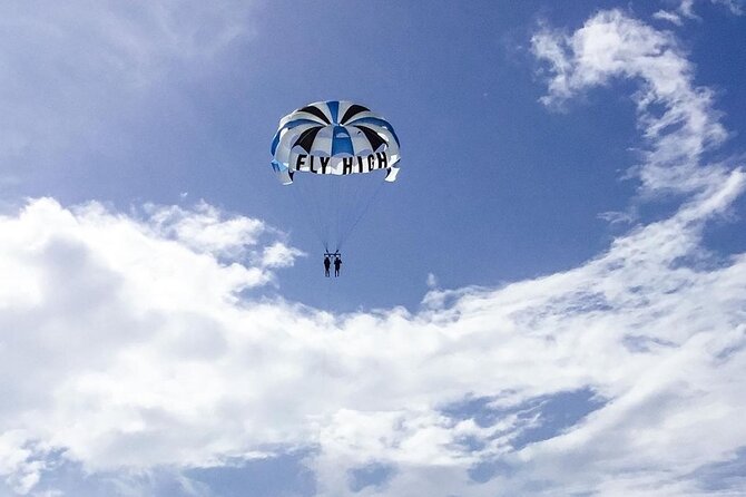 Parasailing, Blue Hole Mineral Spring, Seven Mile Beach - Booking, weather, and what to pack