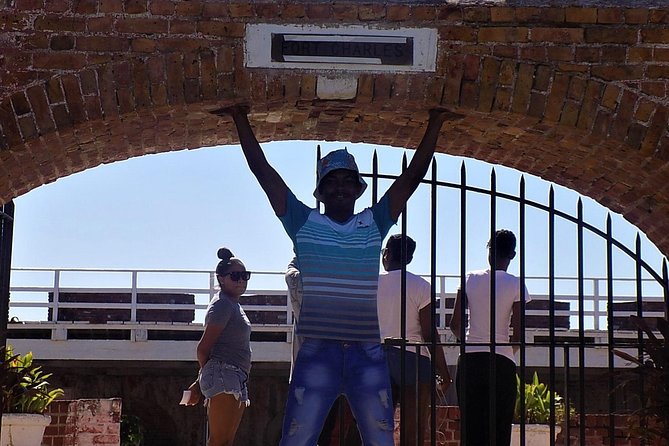 Port Royal Heritage & Sightseeing Tour from Kingston - Fort Charles and the pirate-era story