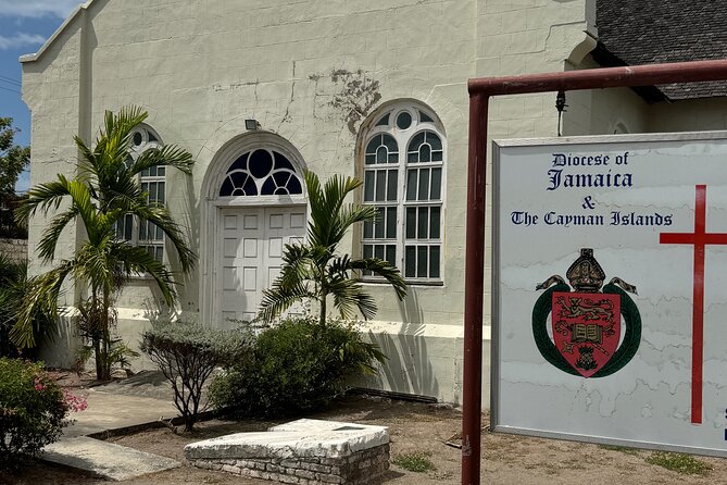 Port Royal (UNESCO World Heritage site)and Downtown Kingston Tour - Marie, Donovan, and the personal side of the tour