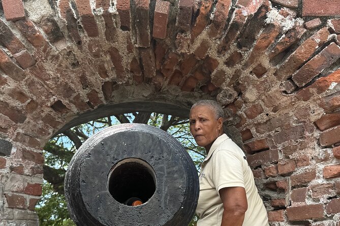 Port Royal (UNESCO World Heritage site)and Downtown Kingston Tour - Port Royal beyond the fort