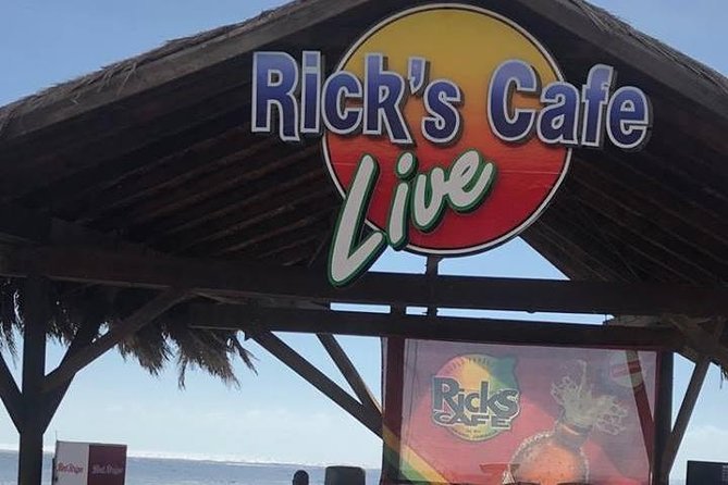 PREMIUM - Negril Highlights Tour from Negril - Food & Drinks Included - Rick’s Cafe: cliff views, music, and a choice of nerves