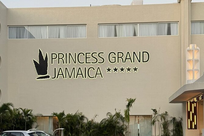 Princess Grand/Senses Mangrove Airport Transfer from Montego Bay - From Sangster Airport to Jamaica’s West Coast