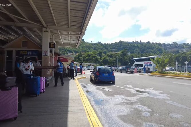 Private Airport transfer from MBJ to & from Hotel's in Ochi Rios - Booking details worth noting