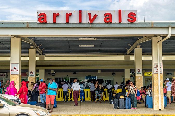 Private Airport Transfer in Montego Bay - Car seats and family planning