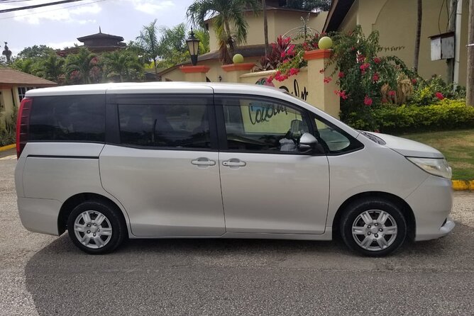 Private Airport Transfer to Azul Beach Resort Negril - Why the $53.35 Price Can Make Sense