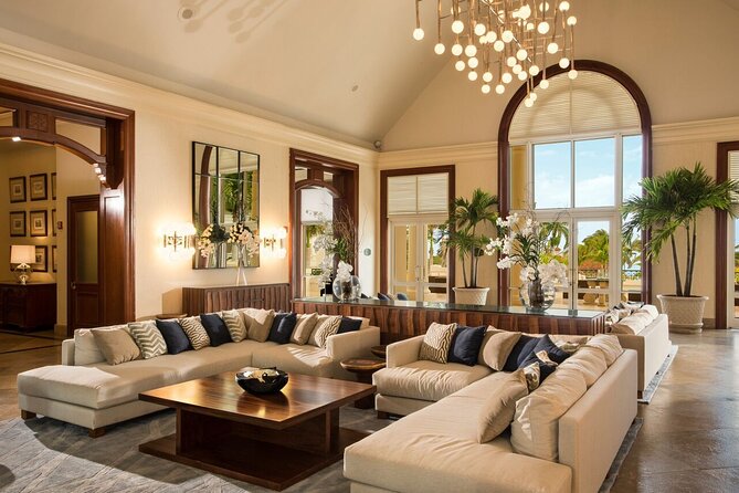 Private Airport Transfer to Hyatt Rose Hall Resort - Richard and Courtney provide a personal touch