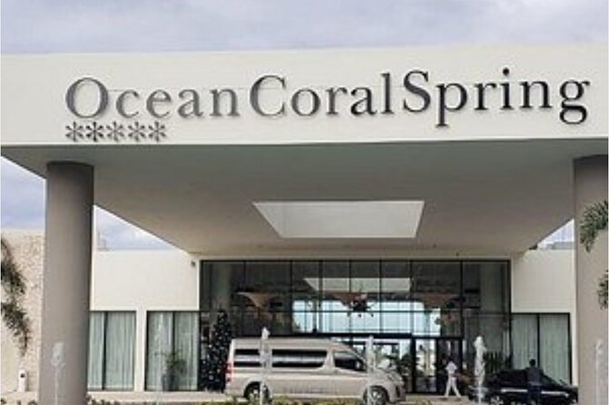Private Airport Transfer to Ocean Eden/Coral Aquarelle, Royalton - A private ride for families and small groups
