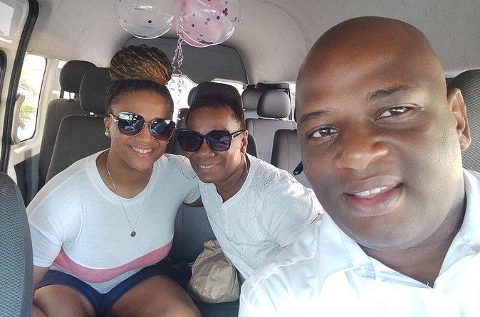 Private Airport Transfer to Ocean Eden/Coral Aquarelle, Royalton - How the service feels in practice