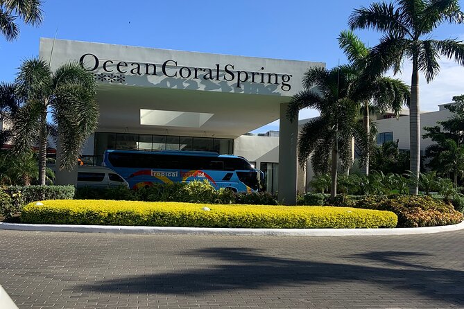 Private Airport Transfer to or from Ocean Coral Spring Resort - The 45-minute ride to Ocean Coral Spring Resort