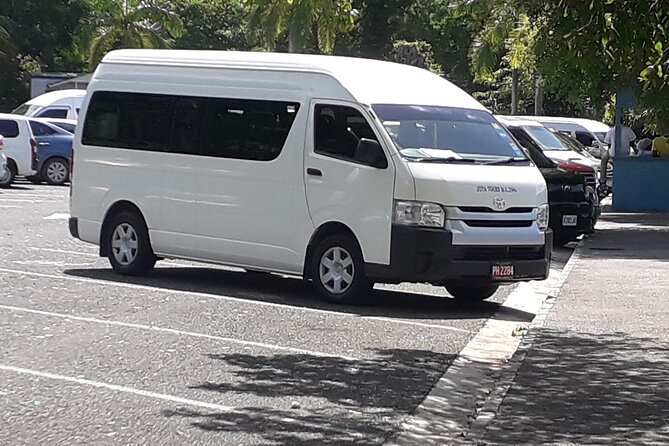 Private Airport Transfers from Montego Bay - What the scenery adds to the journey