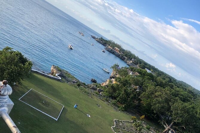 Private and Customize Negril Day Tour - Margaritaville and One Hour on 7 Mile Beach