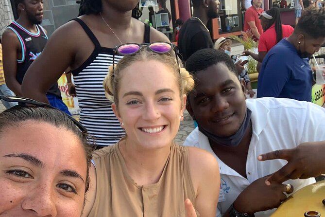 Private and Customized Tour to Negril From Montego Bay - Food, drinks, and authentic local flavor