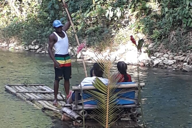 Private Bamboo Rafting along Great River with Pickup - Floating the Great River on a handmade raft