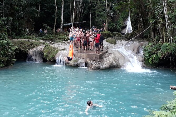 Private Blue Hole and River Tubing from Ocho Rios - What the Blue Hole experience feels like