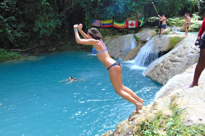 Private Blue Hole & Secret Falls Day Trip plus Shopping from Montego Bay Hotels - The private ride from Montego Bay to Ocho Rios