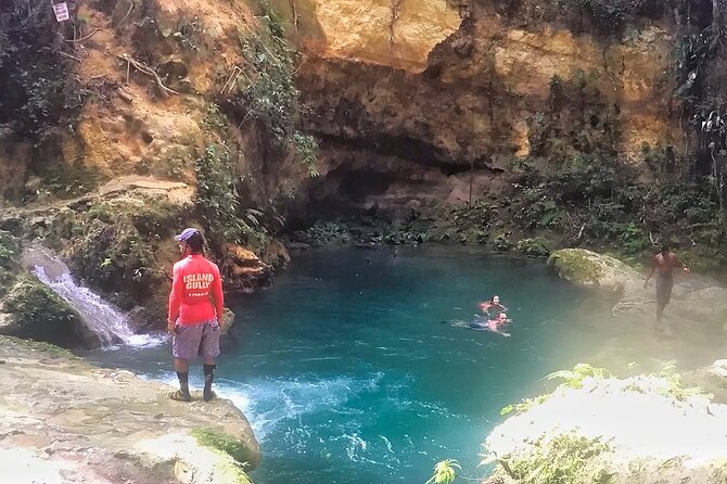 Private Combo Tour From Ocho Rios To Blue Hole & Konoko Falls - When the plan can go wrong