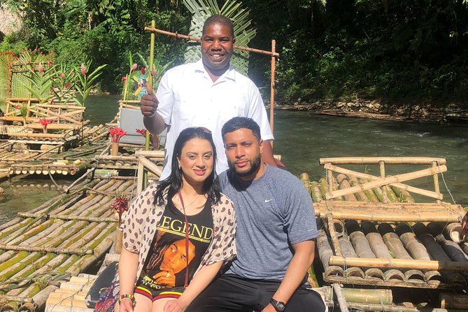 Private Decorated Bamboo Rafting Lethe - The limestone mineral massage