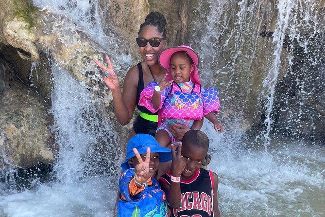 Private Dunn's River Falls and Blue Hole Tour Ocho Rios Jamaica - What private transportation changes
