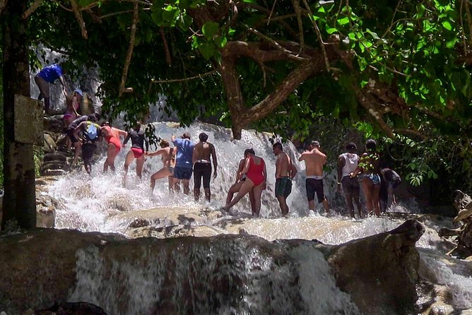 Private Dunn's River Falls from Ocho Rios - Climbing Dunn’s River Falls from Ocho Rios