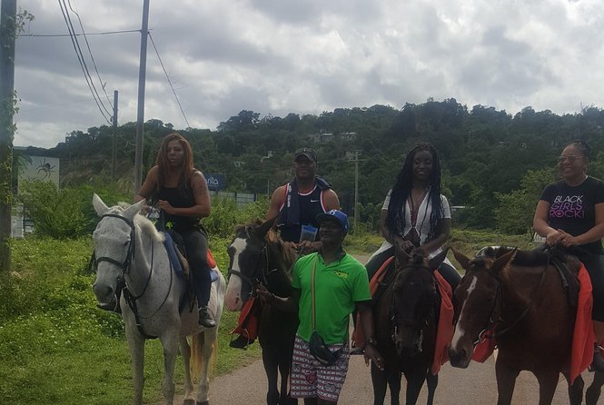 Private Horseback Riding from Ocho Rios with Guide - What the private format changes