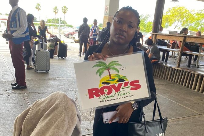 Private Montego Bay Airport MBJ to Montego Bay Hotels/ Resorts - Why a private vehicle can be worth the $17 fare