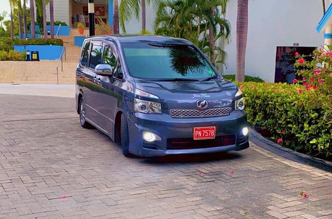Private Montego Bay Airport Transfer To Hotels in Falmouth - Who will appreciate this transfer most?