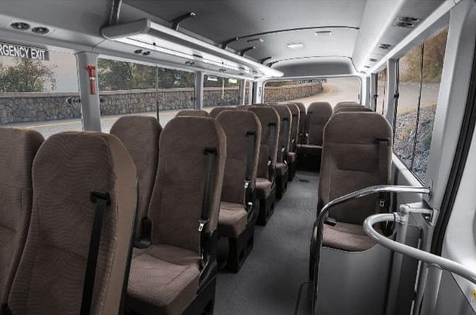Private Montego Bay Airport Transfer to Montego Bay Hotels - Drivers who make the transfer feel personal