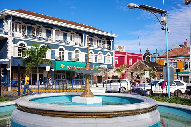 Private Montego Bay City Tour with Sightseeing and Shopping - What this two-hour Montego Bay tour is really designed to do