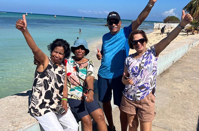 Private Montego Bay Customized Tour with Pickup and Guide - How the private format affects the day